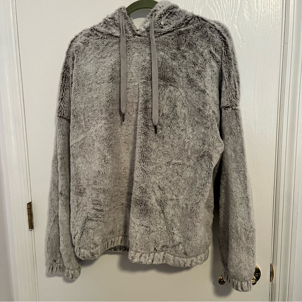 New Look Gray Fuzzy Sweatshirt